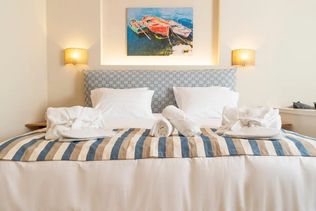 BUNGALOW CAPACITY 1 Room, Art Hotel Debono, Corfu