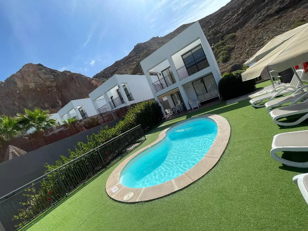 VILLA DELUXE THREE BEDROOM Room, Casas De Tauro, Gran Canaria