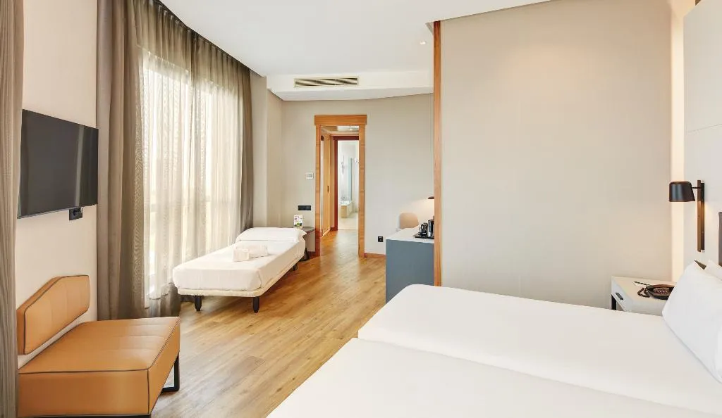 TWIN SUPERIOR Room, Sercotel Sorolla Palace, Valencia
