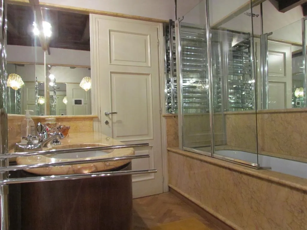 APARTMENT CAPACITY 2 Room, Hemeras Boutique House Belledonne, Florence