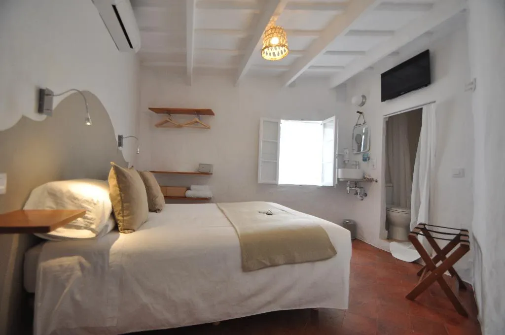 DOUBLE BASIC Room, Port Antic Ciutadella, Menorca