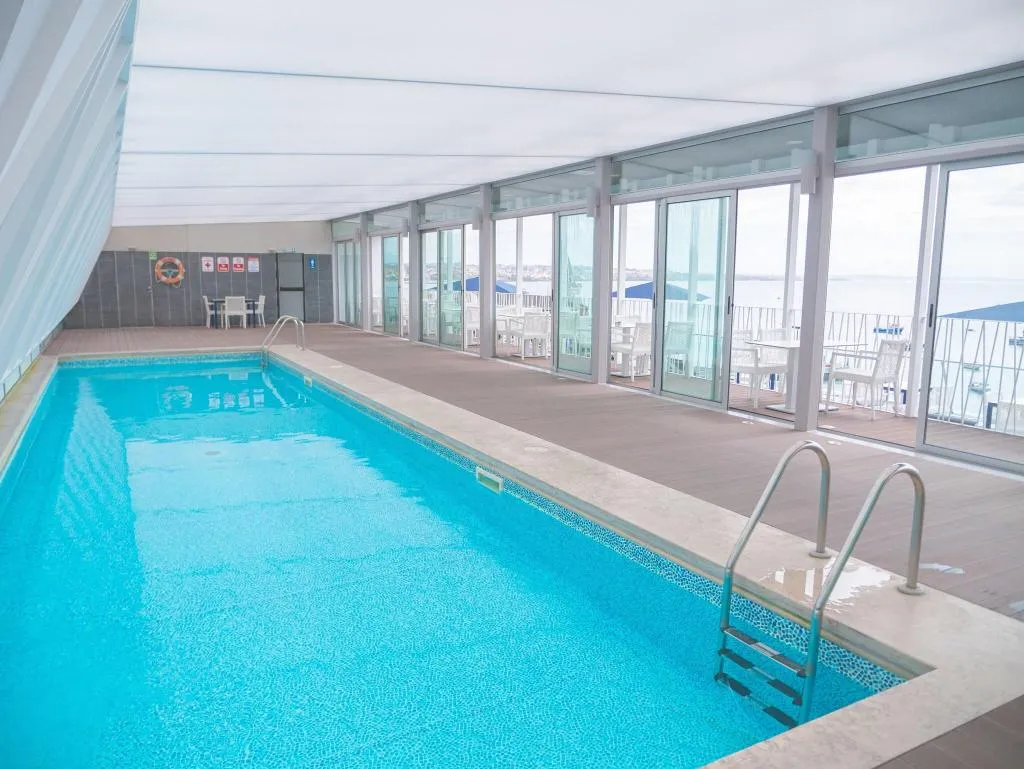 Pool, Hotel Baía, Lisbon