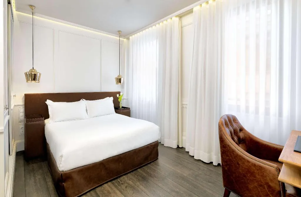 Room, H10 Montcada Boutique Hotel, Barcelona