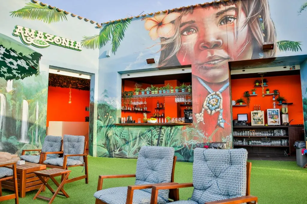 Sports and Entertainment, Hotel 525, Costa Blanca