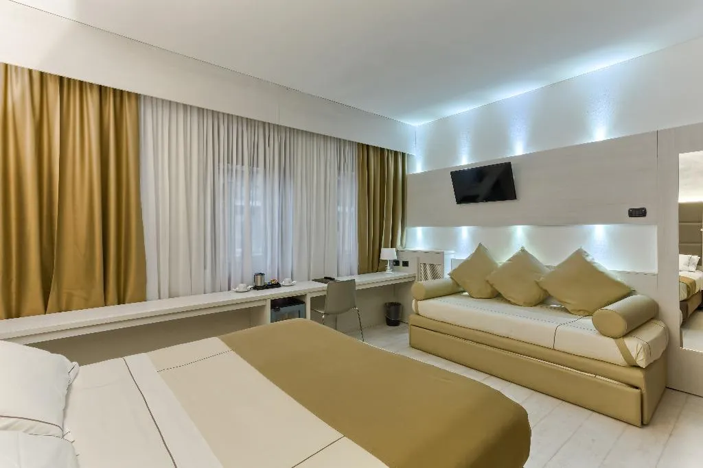 QUADRUPLE STANDARD Room, Agape Hotel AA Hotels, Milan