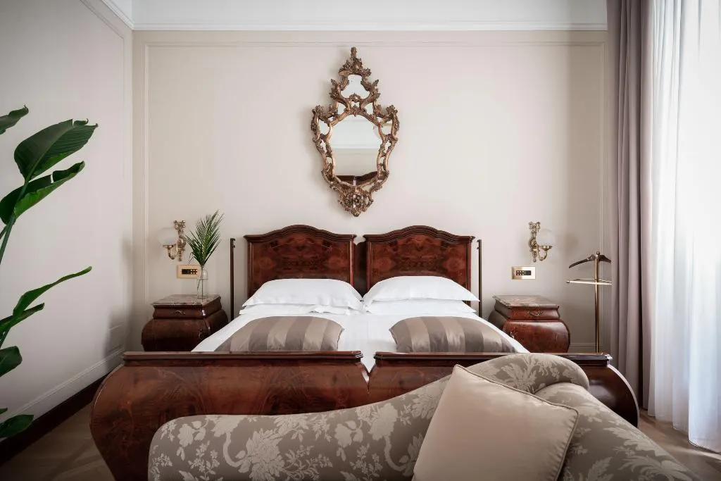 SUITE SUPERIOR Room, Grand Hotel et de Milan, Milan