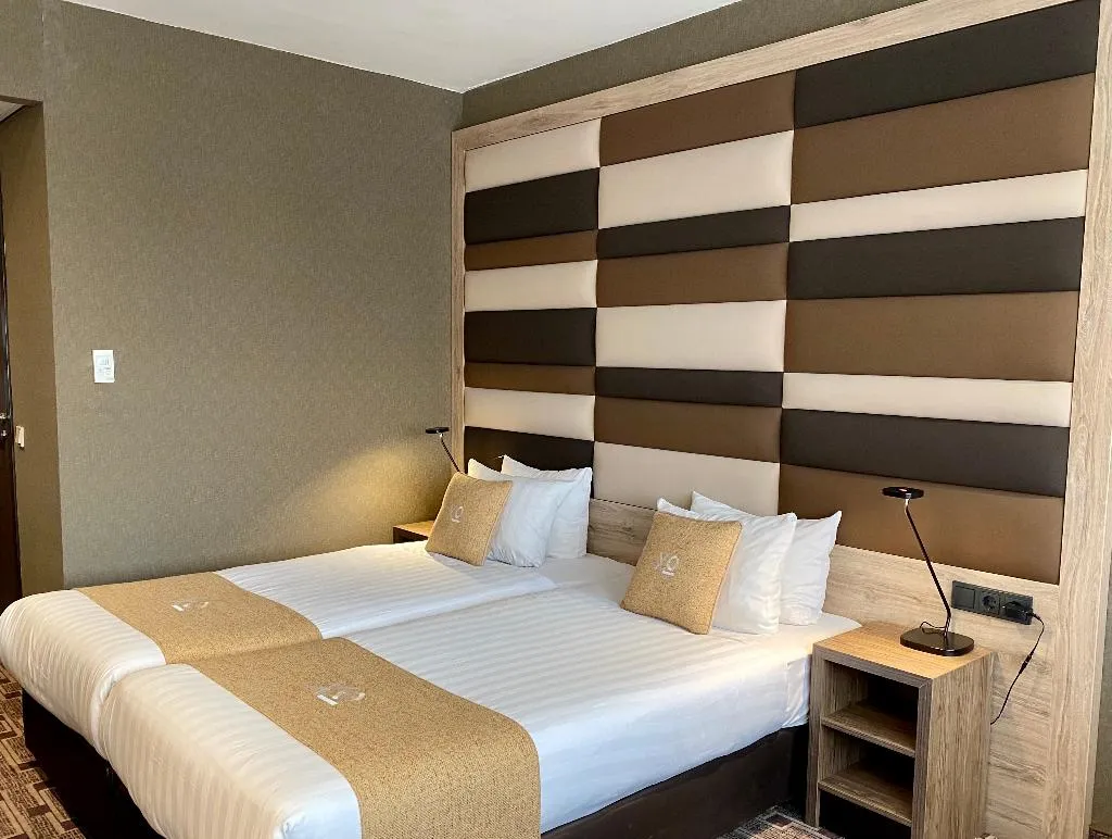 TWIN STANDARD Room, Xo Hotels Blue Tower, Amsterdam