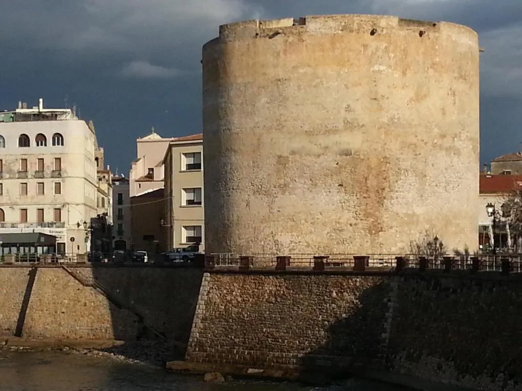 General view, Mistral, Alghero