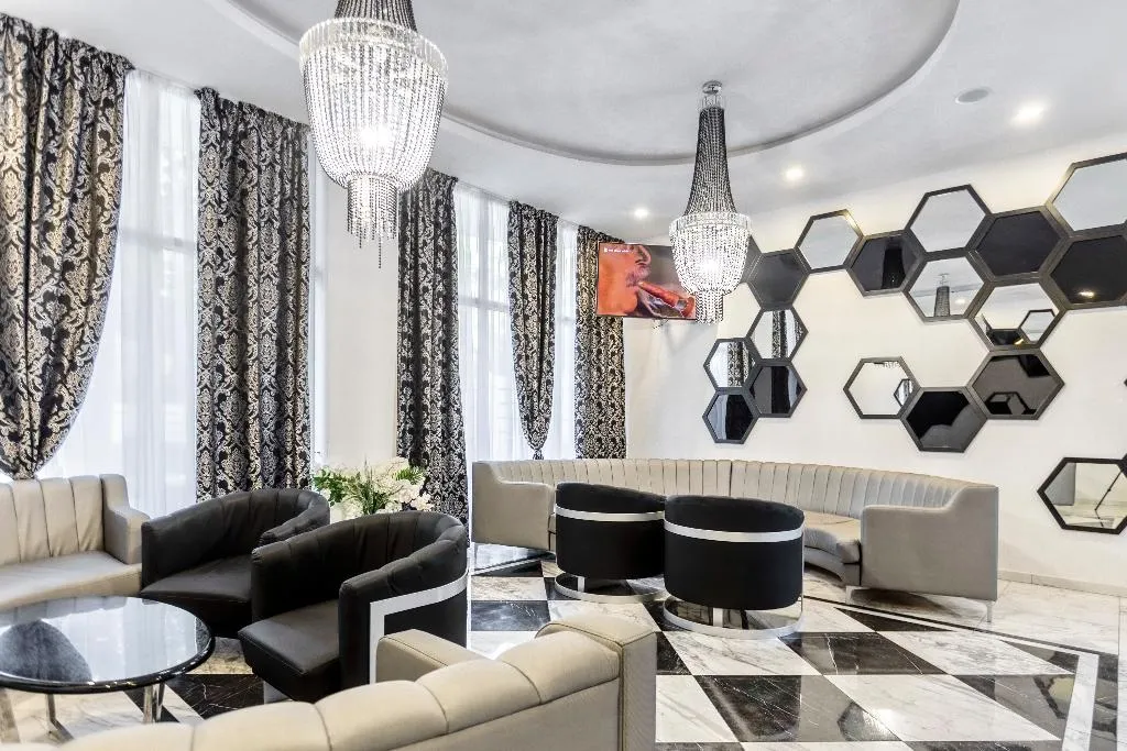 Lobby, Prestige Deluxe Hotel Aquapark Club, Varna