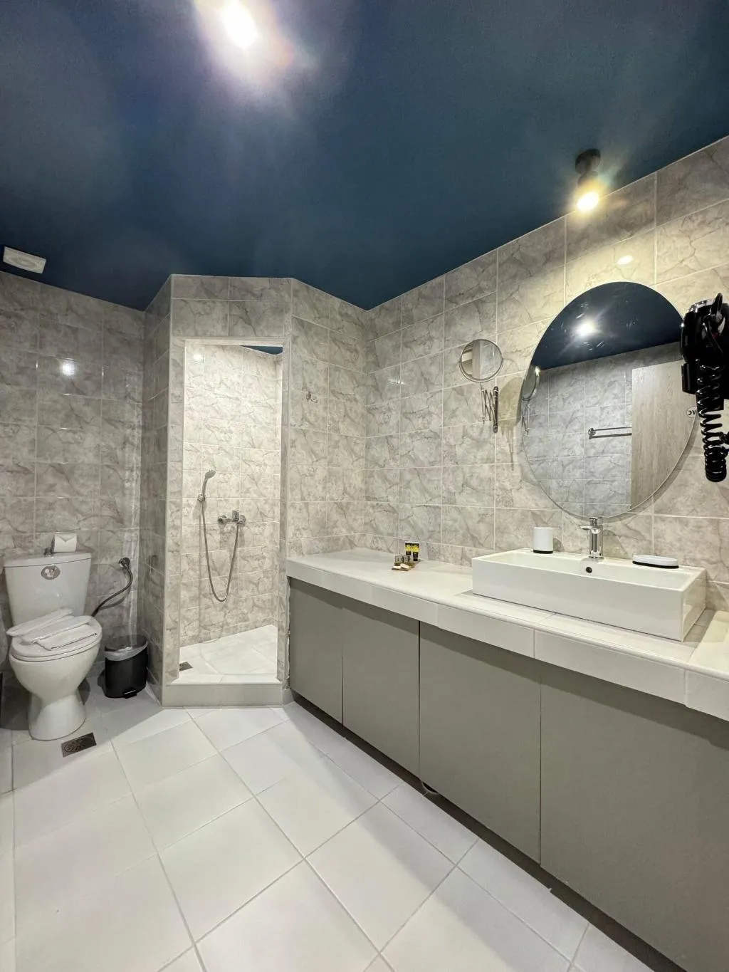 Room, Lotus Center Apartments, Athens