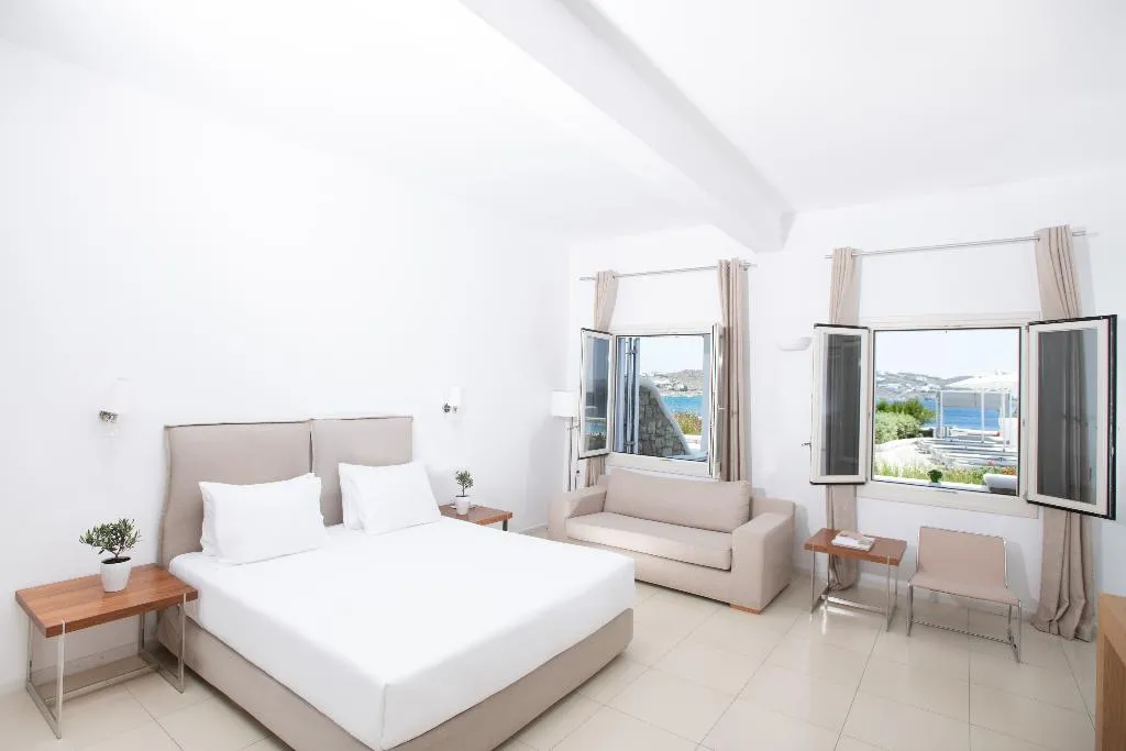 SUITE DELUXE WITH JACUZZI Room, DeLight Boutique Hotel, Mykonos