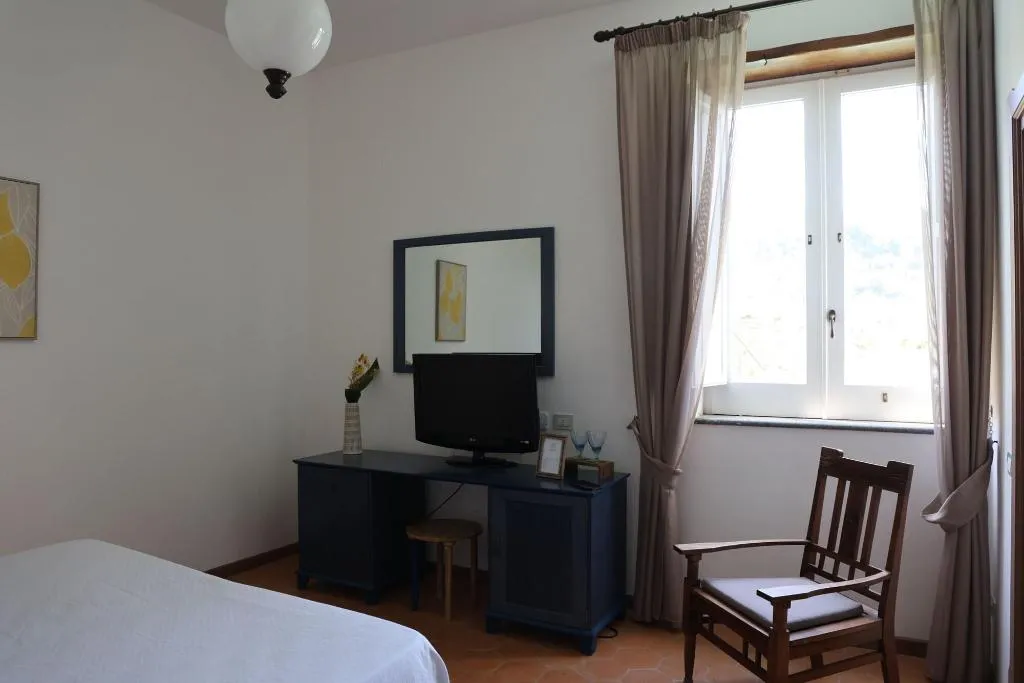 Room, Villa Puolo - With Private Sea Access, Naples