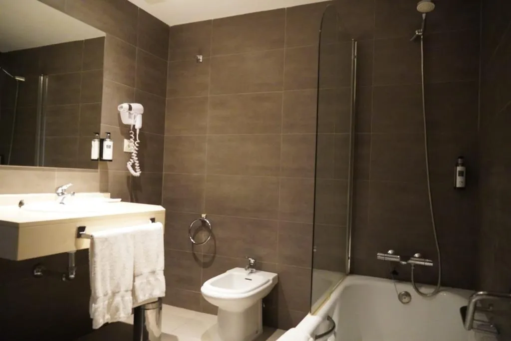 TRIPLE STANDARD Room, Palacio de Valderrabanos, Madrid