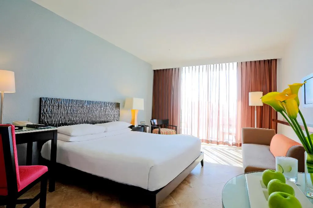 Room, Krystal Grand Cancun All Inclusive, Cancun Area