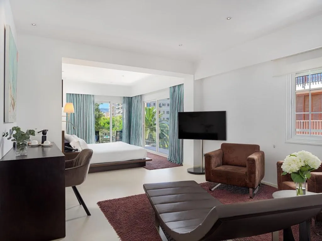 SUITE CLASSIC KING BED Room, Hotel Saratoga, Majorca