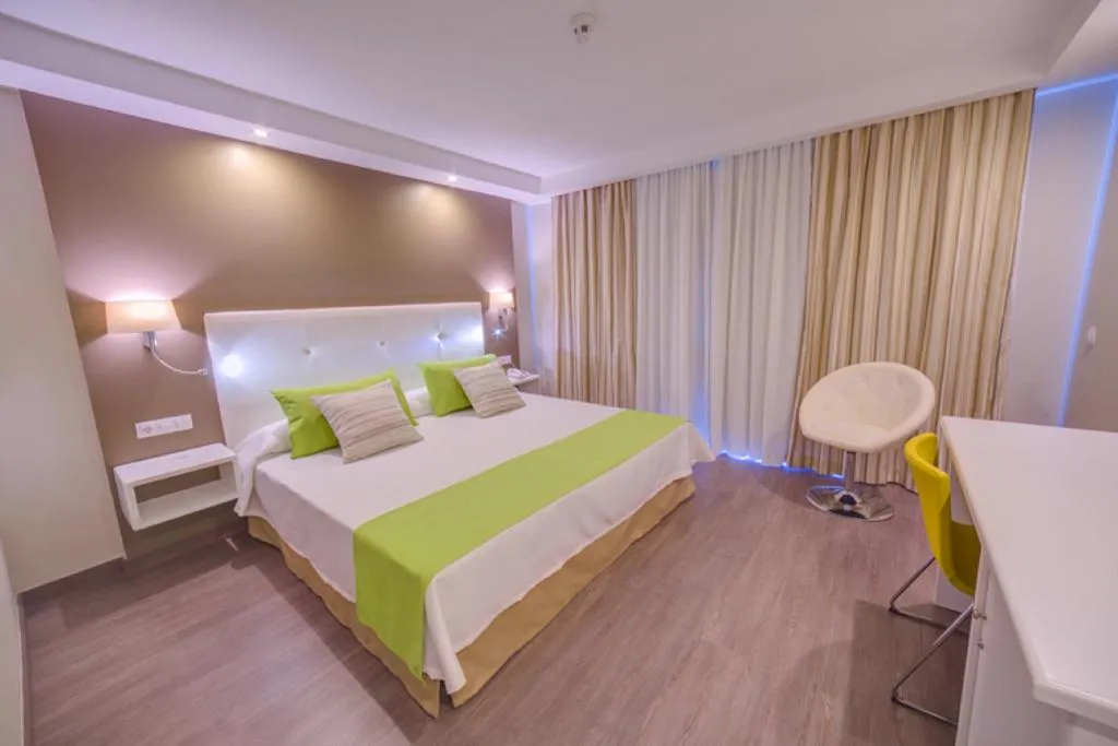 Double or Twin POOL VIEW Room, RF San Borondon, Tenerife