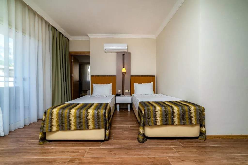 FAMILY ROOM ANNEX Room, Armas Gul Beach, Antalya