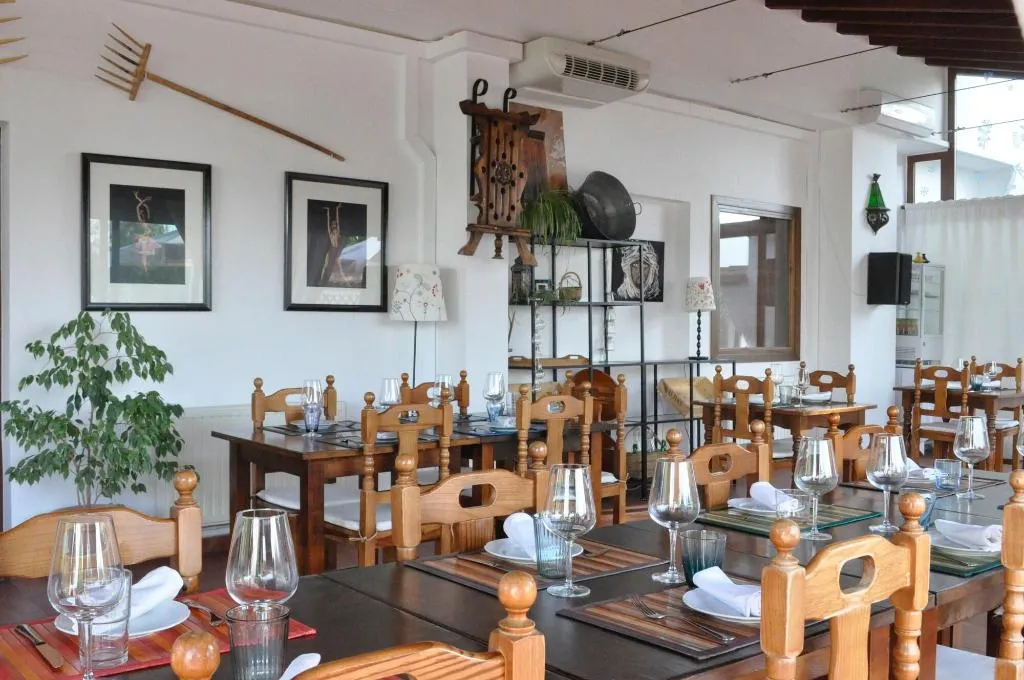 Restaurant, Hotel Rural La Paloma, Costa Del Sol