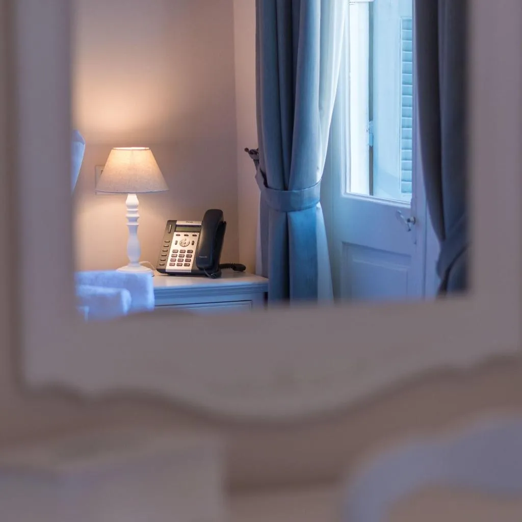 DOUBLE SUPERIOR PARK VIEW Room, Palladian Home, Athens