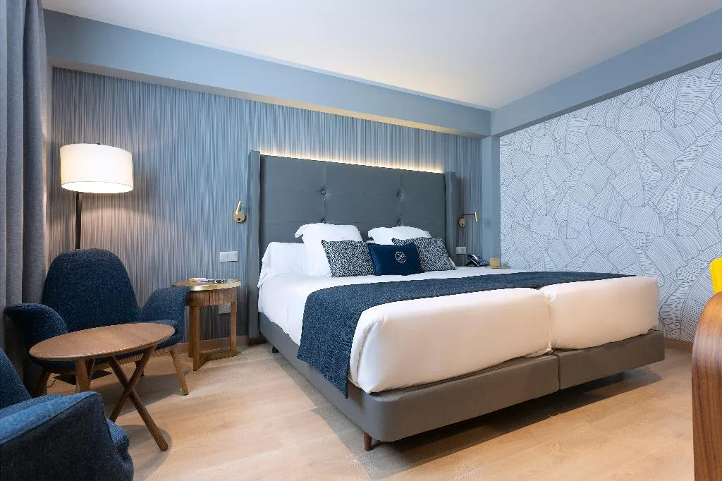 TWIN INNER Room, Lima, Costa Del Sol