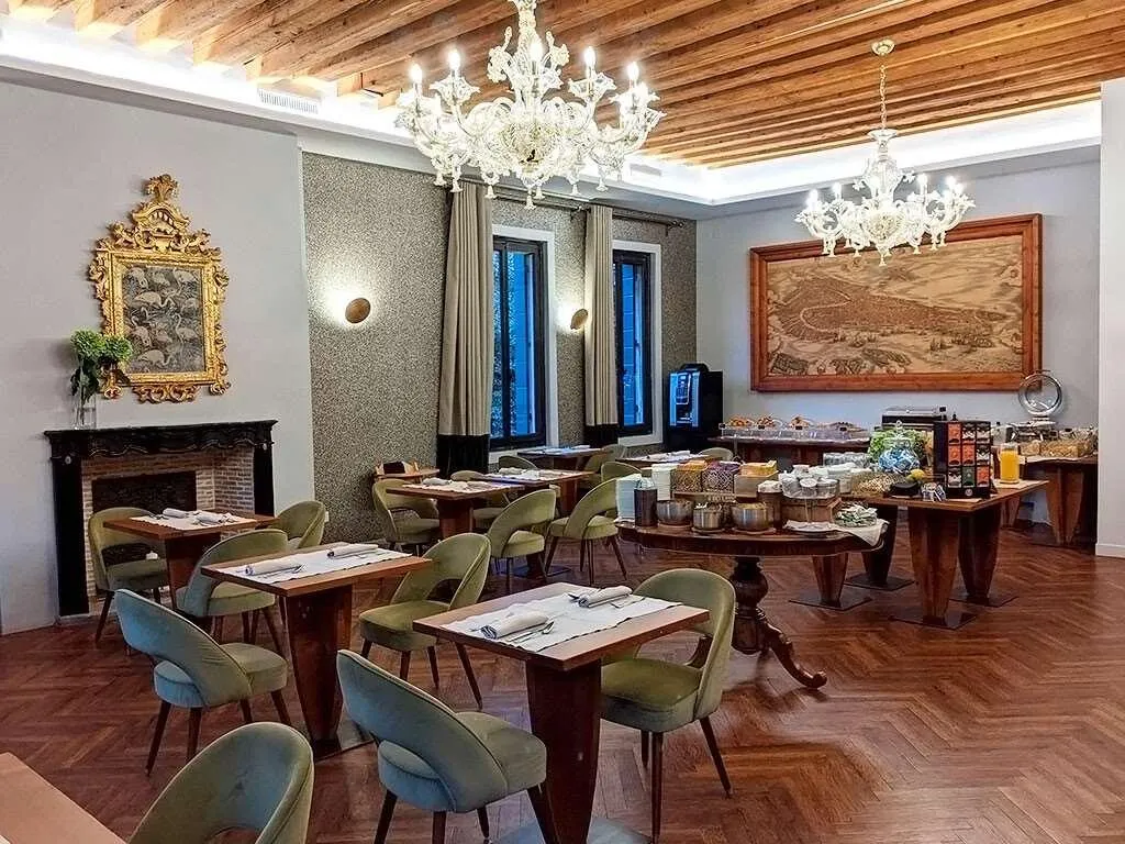 Restaurant, Sonder Salute Palace, Venice