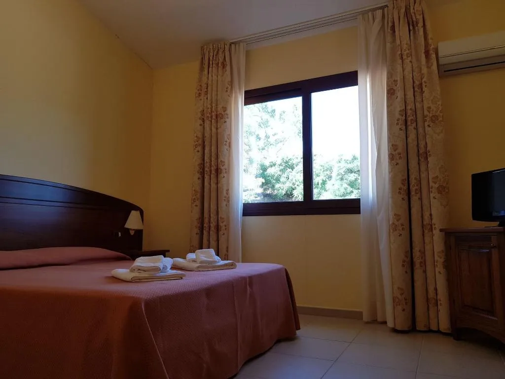 Room, S Olia Hotel, Cagliari