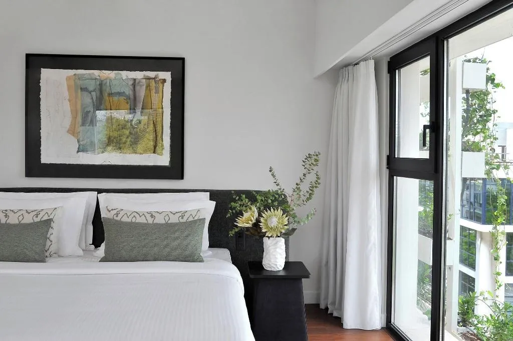 Room, The Athenaeum, Athens