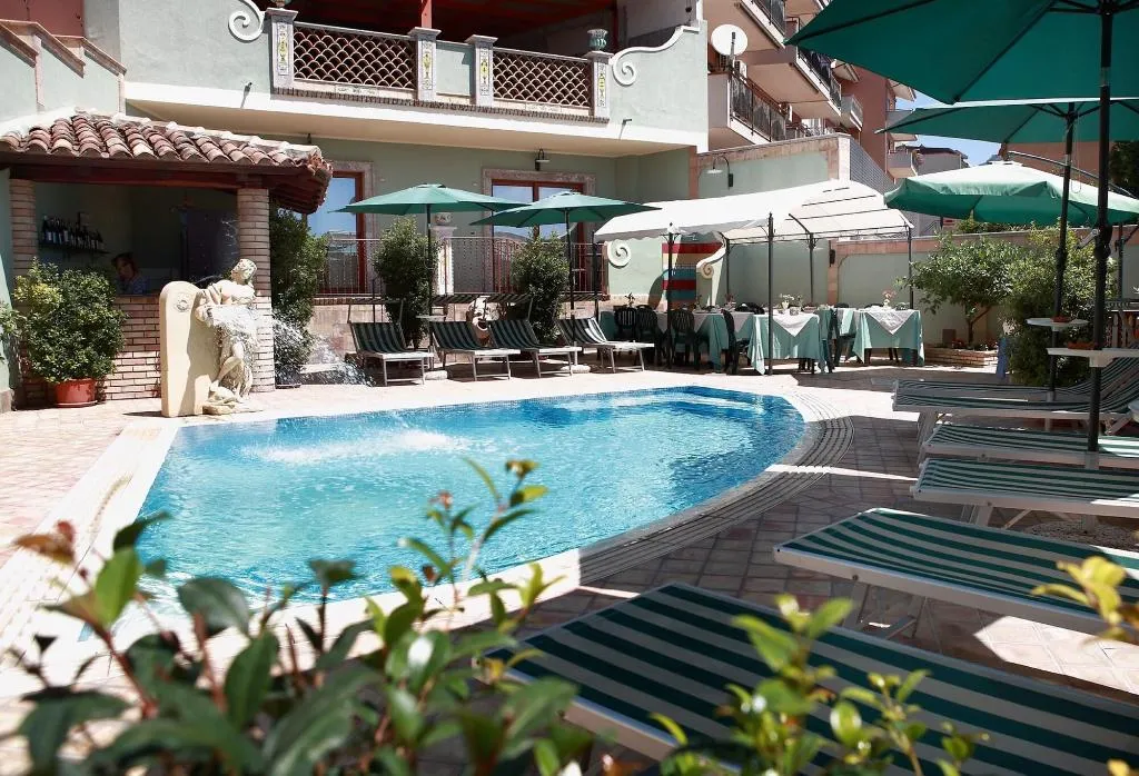 Sports and Entertainment, B&B Villa Cristina, Taormina