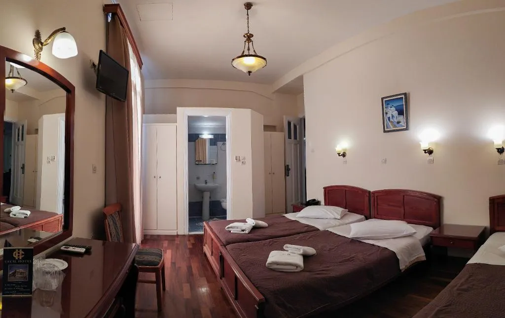 TRIPLE STANDARD Room, Cecil hotel, Athens