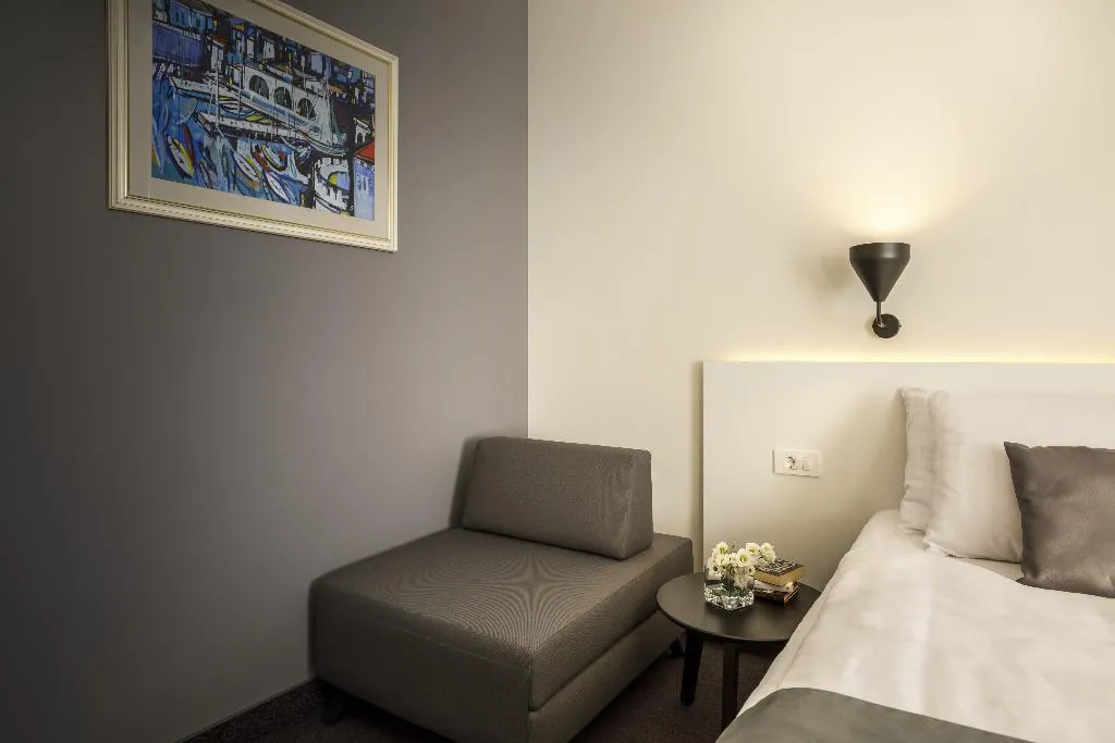 TWIN PREMIUM SEA VIEW Room, Remisens Hotel Albatros, Dubrovnik