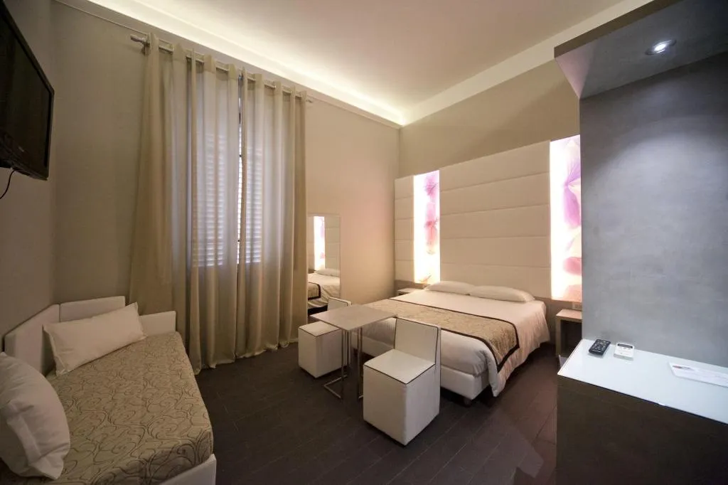Room, Residenza Le Fonticine, Florence