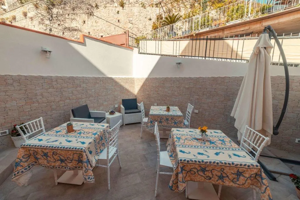 Room, Bed And Breakfast Dionisio, Taormina