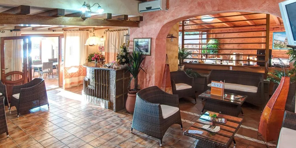 Lobby, Hotel La Conchiglia, Nuoro