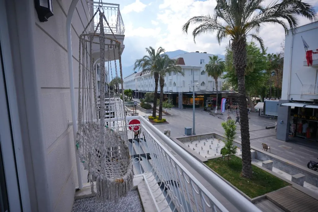 DOUBLE DELUXE WITH BALCONY Room, By Cemil Boutique Hotel, Antalya
