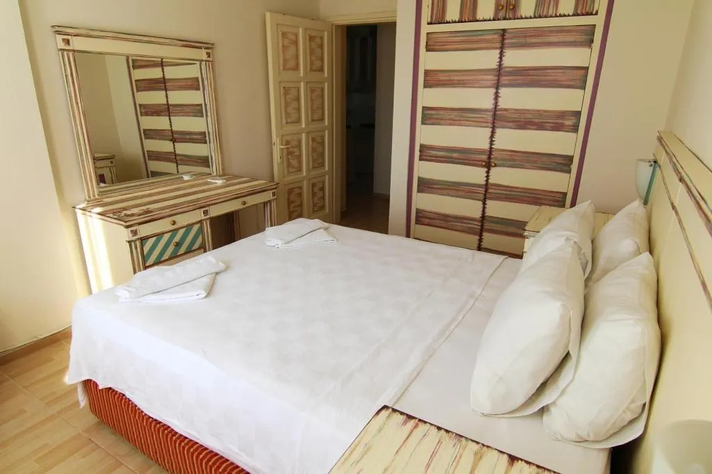 Room, Cicek Apart Hotel, Izmir