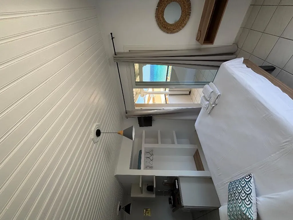 STUDIO DELUXE WITH AIR CONDITIONING Room, Vaso Alykanas Studios, Zante