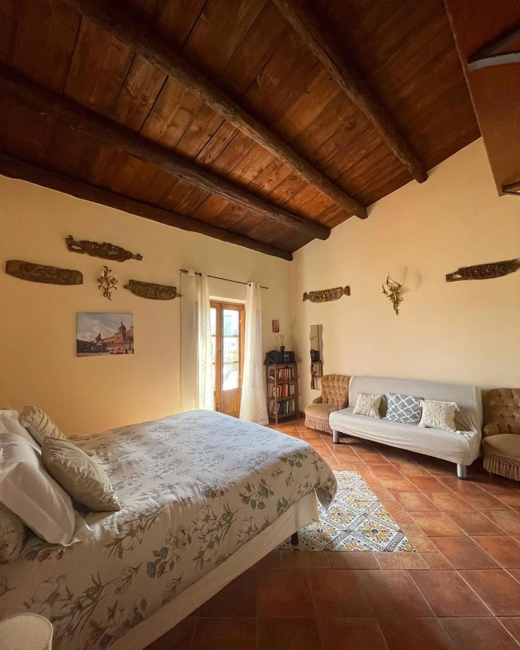 APARTMENT WITH TERRACE Room, Kasa Kala, Palermo