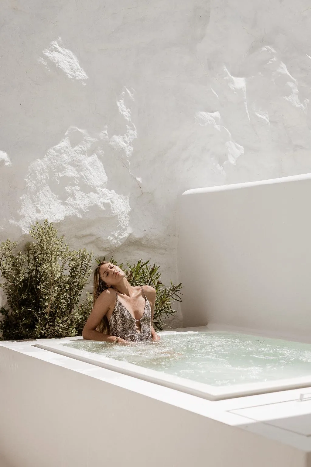 JUNIOR SUITE WITH JACUZZI Room, Lovia Mykonos, Mykonos