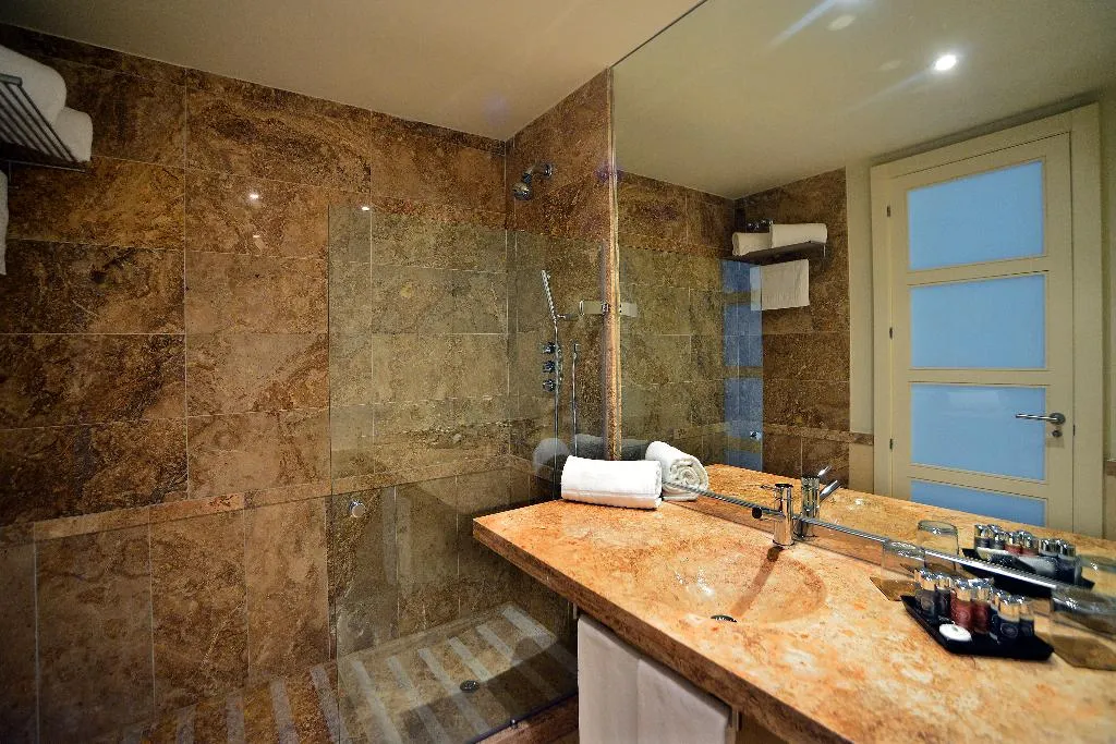 APARTMENT THREE BEDROOMS Room, Aparthotel Novo Resort, Costa De La Luz