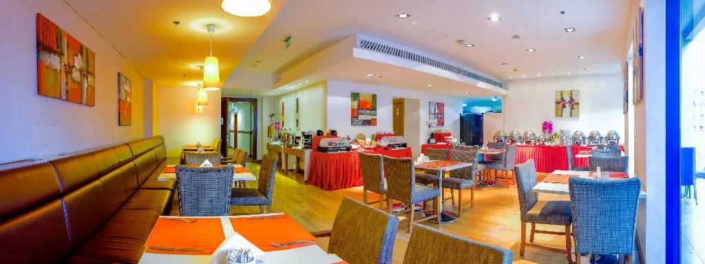 Restaurant, Nojoum Hotel Apartment, Dubai