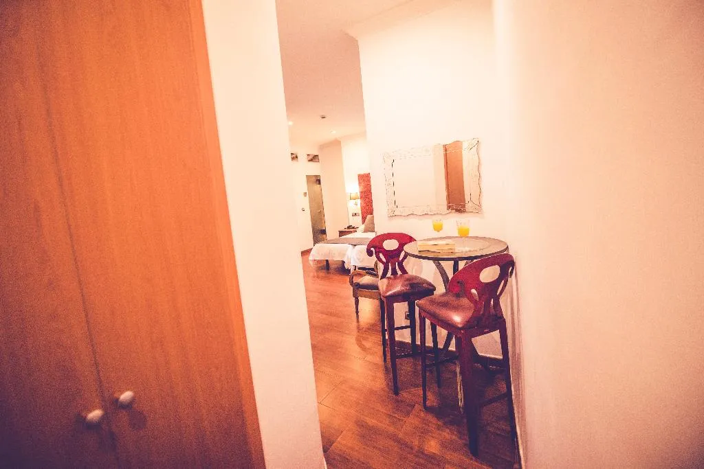 DOUBLE STANDARD Room, Hostal Sol Los Angeles, Madrid