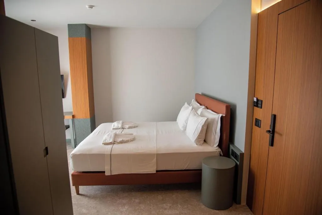 Room, Adria Palace Hotel, Durres