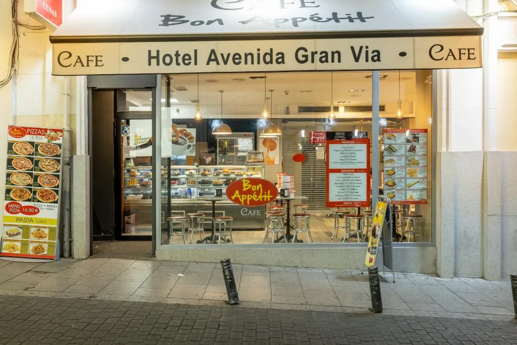 General view, Avenida Gran Via, Madrid
