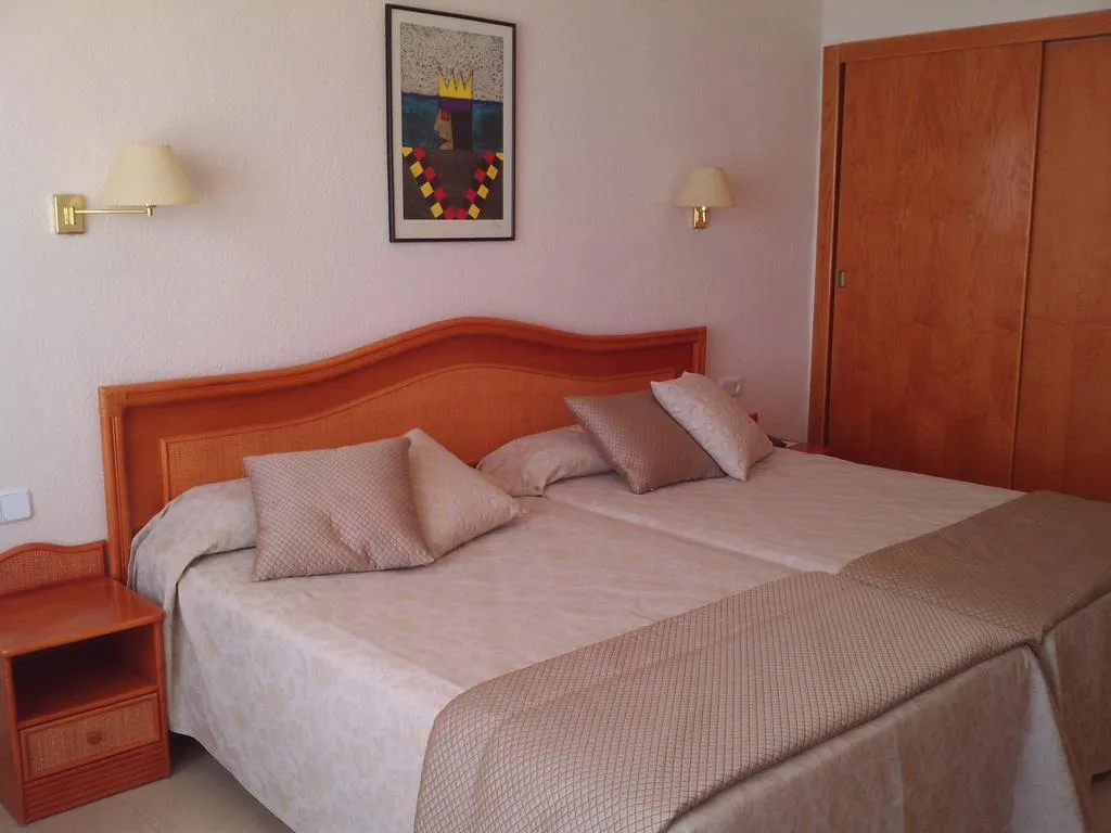 Room, Aromar, Costa Brava