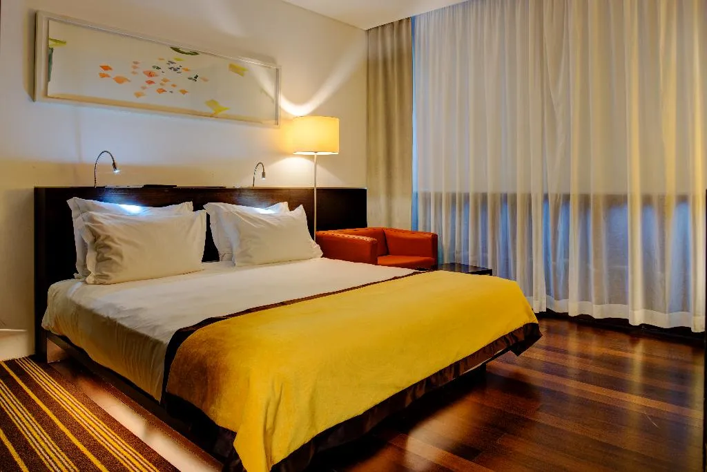 DOUBLE STANDARD Room, VIP Grand Lisboa, Lisbon