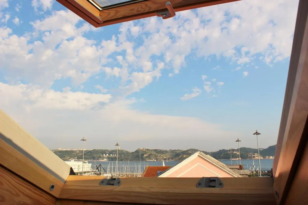 Room, The Lisbon-Way Apartments, Lisbon