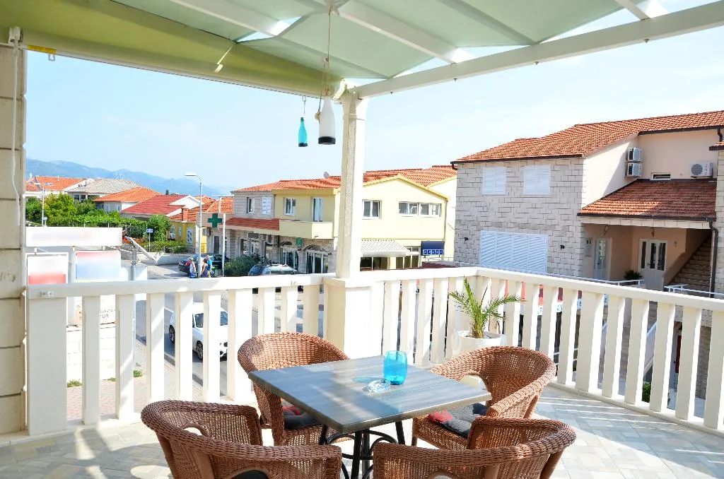 APARTMENT CAPACITY 3 Room, Apartments Damjanka, Dubrovnik
