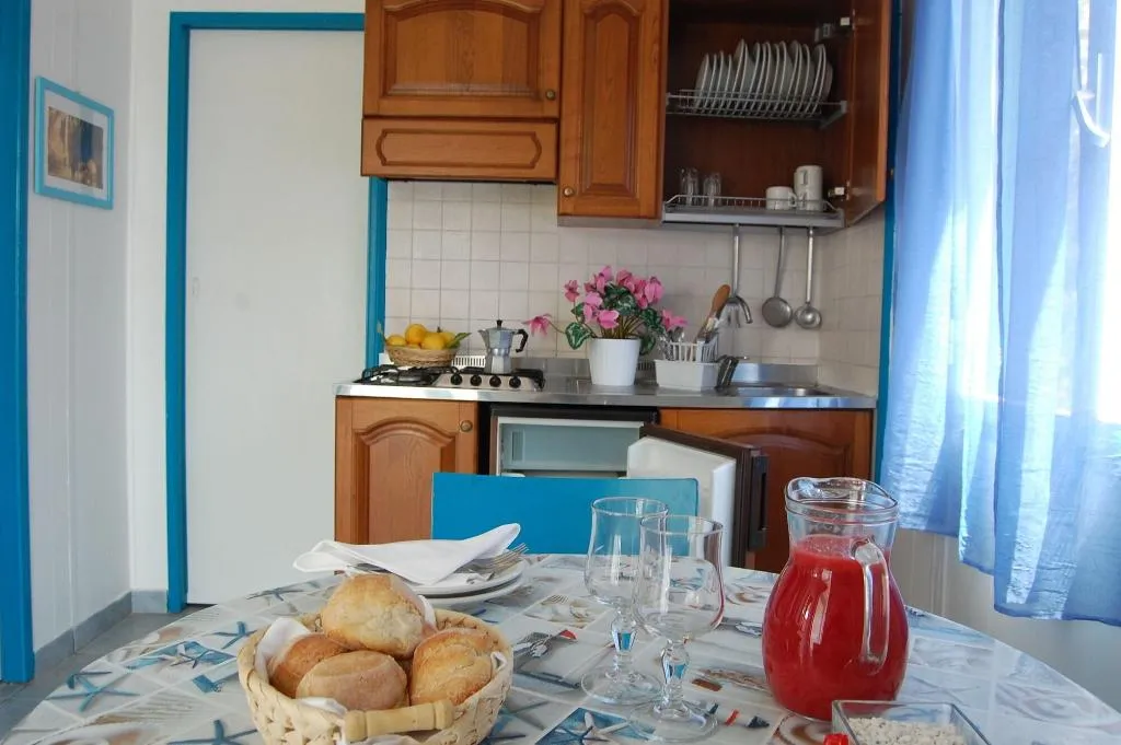 Room, Marina del Cantone Chalet, Naples