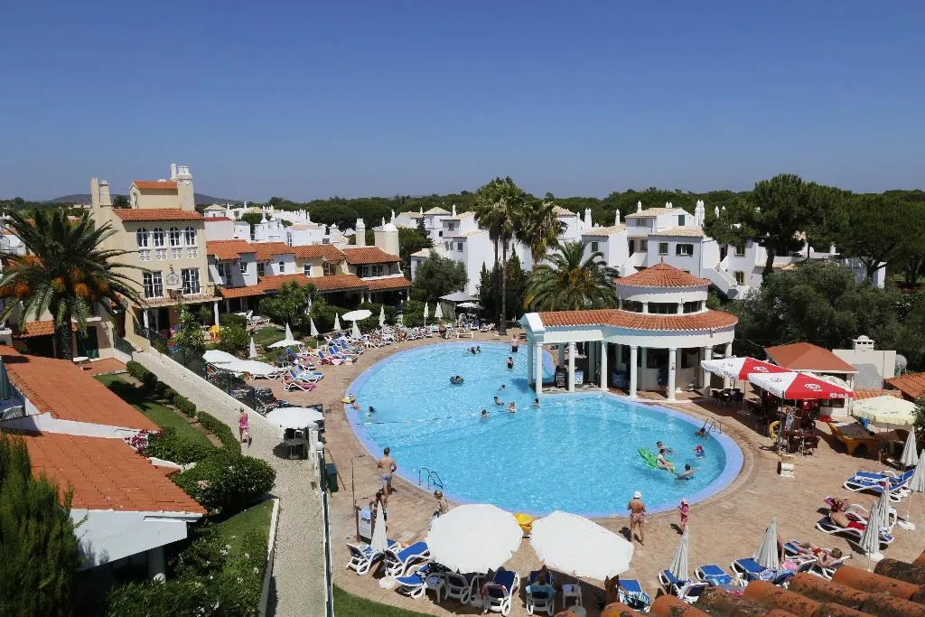 APARTMENT THREE BEDROOMS Room, Apartamentos The Old Village by Village 4u, Algarve