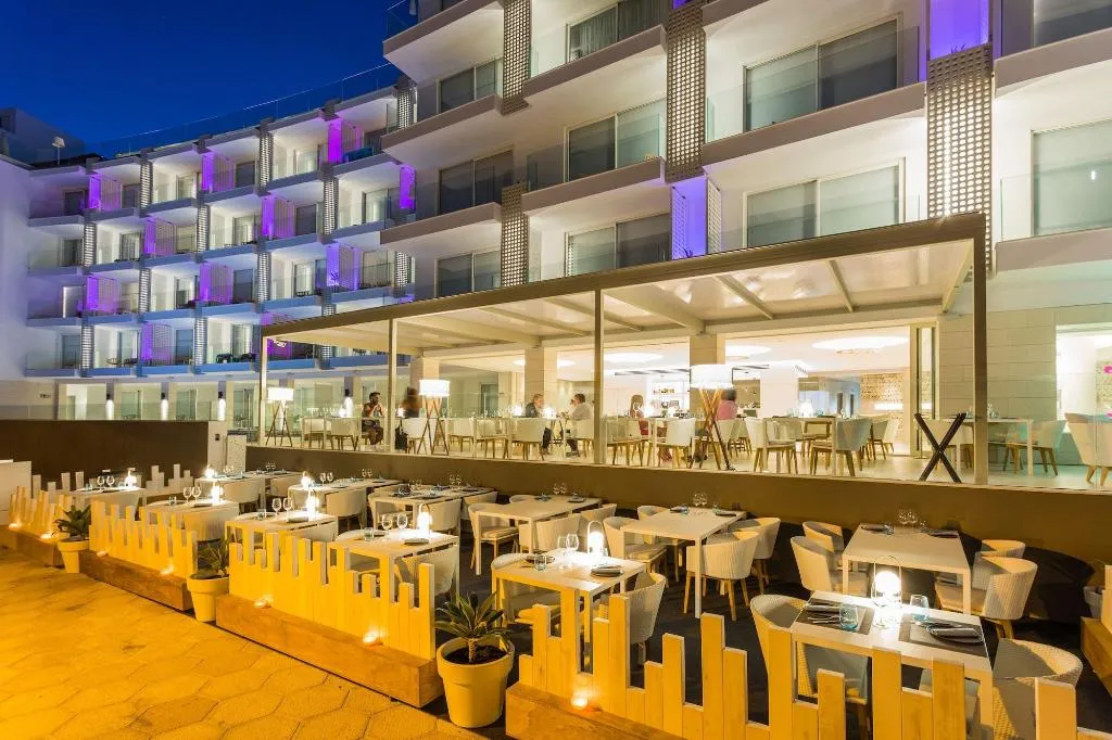 Restaurant, One Ibiza Suites, Ibiza